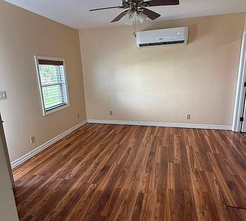 5th image of 112 Hunter Rd