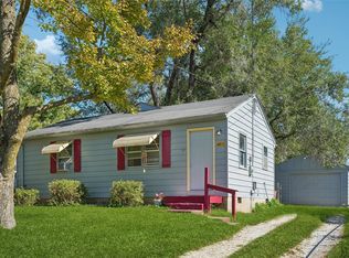 4811 SW 6th St, Des Moines, IA 50315