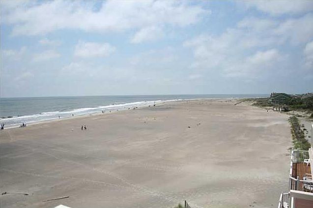 2nd image of 8 Summer Dunes Ln
