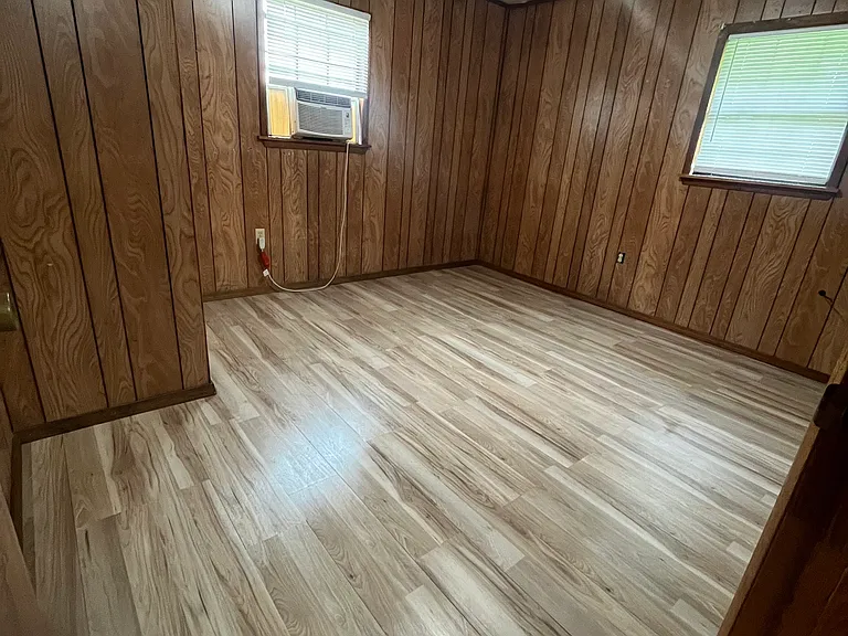 431 Monroe Ave — Photo 10