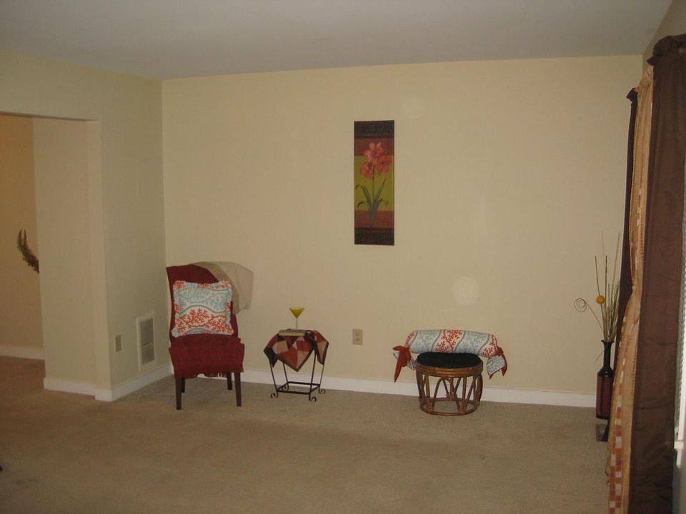 Living Room - 2