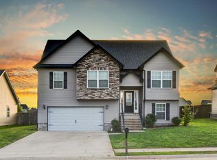 2314 Button Dr, Clarksville, TN 37040