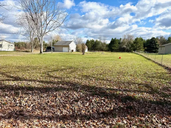 9203 Castle Rd, Sheridan, MI 48884