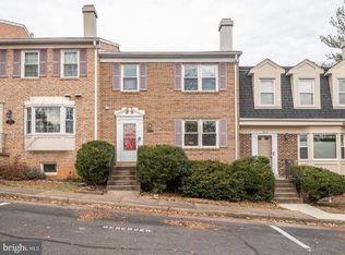 7806 Hyson Park Ct, Falls Church, VA 22043