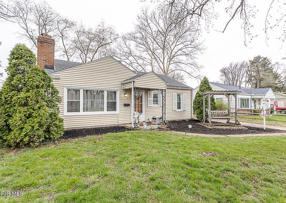 1st image of 4021 Rohr Dr