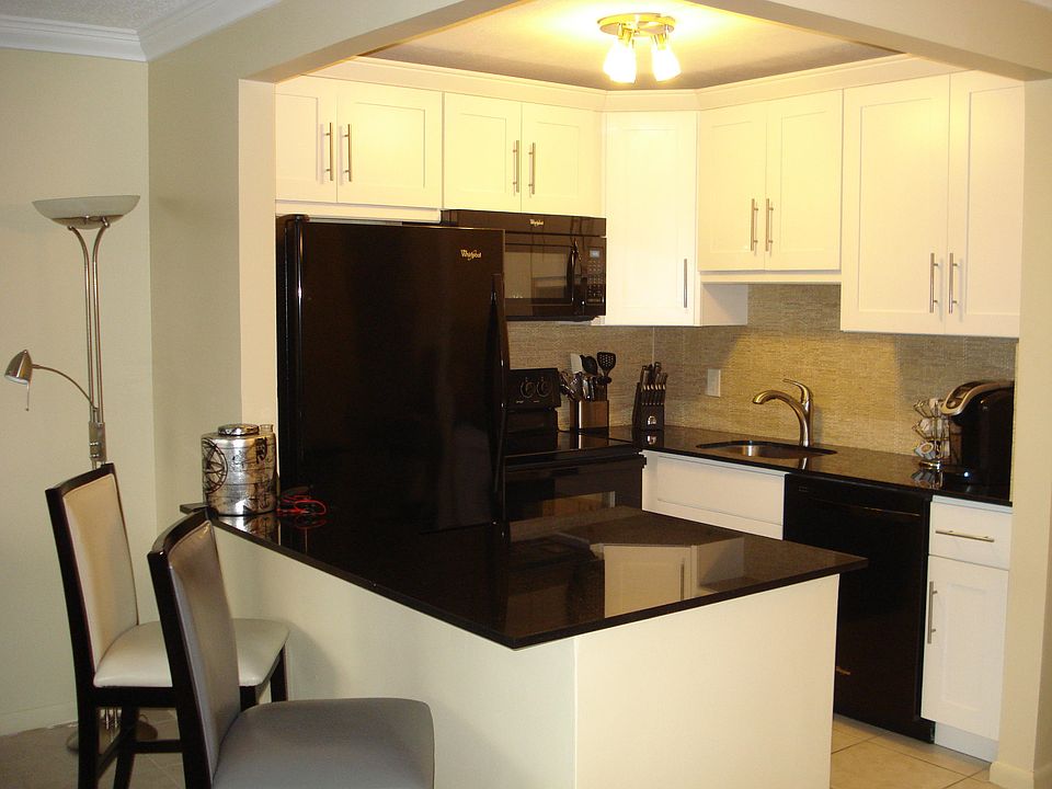 1st image of 30 Dorchester #B
