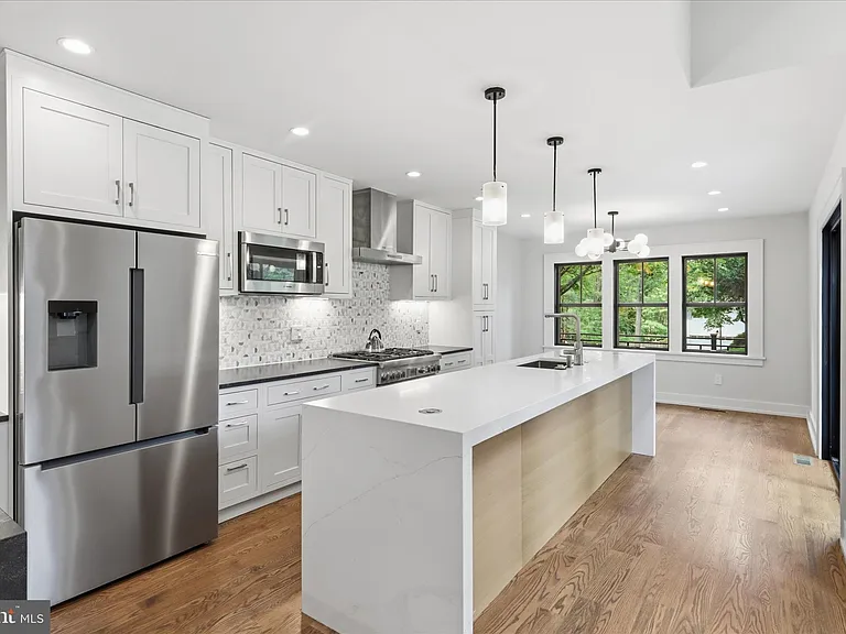 5921 Chesterbrook Rd — Photo 29