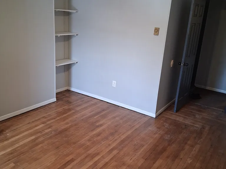 909 Mahantongo St #1 — Photo 4