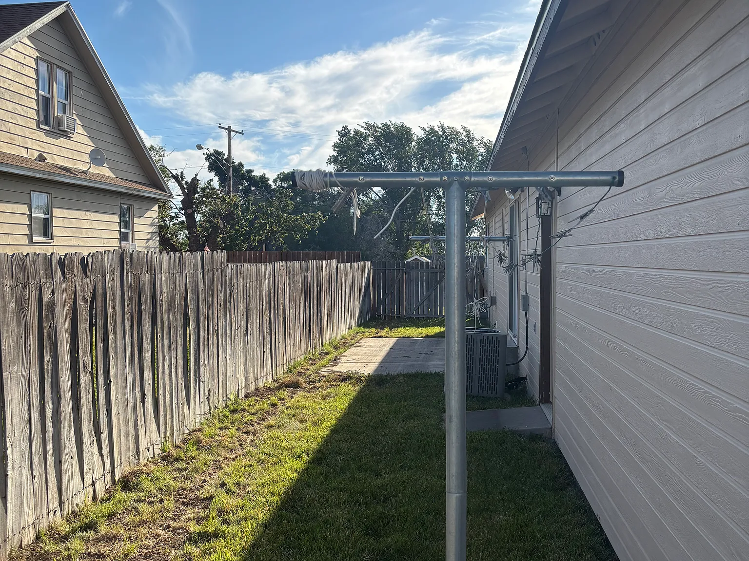 3 bed, 1340 sqft, $1,500 — Photo 4