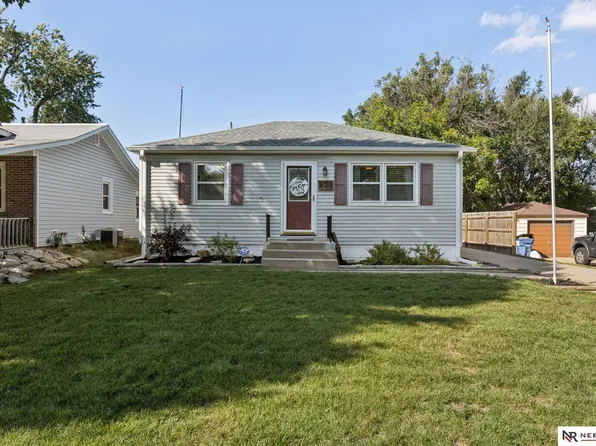 820 Groveland St, Lincoln, NE 68521