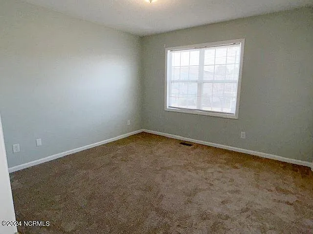 2385 Vineyard Dr #I4 — Photo 9