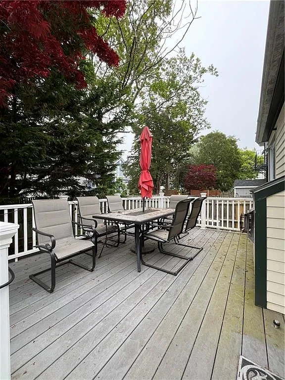 3 bed, 2.0 bath, 1454 sqft, $12,000 — Photo 3