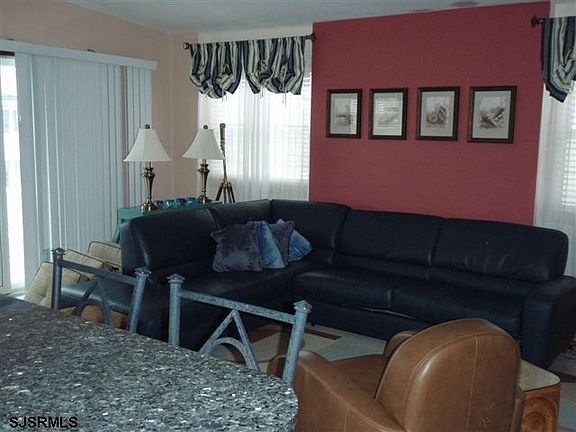 5th image of 5734 Asbury Ave