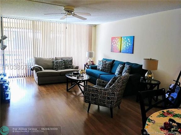 3rd image of 120 SW 96th Ter APT 303