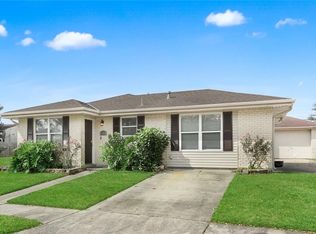 2324 Veronica Dr, Chalmette, LA 70043