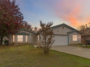 952 Upp Ct, Hanford, CA 93230