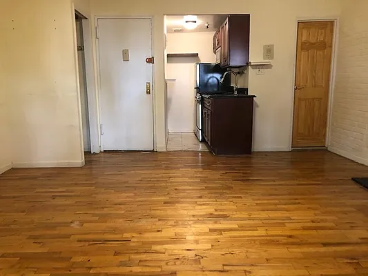 Rented by Village Living Realty | media 4