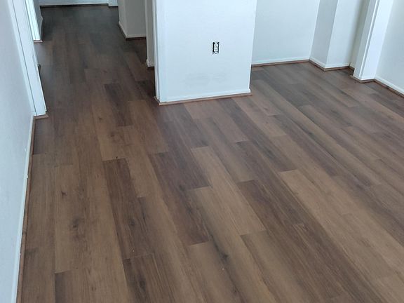 4th image of 6102 W Morton Ave #6108