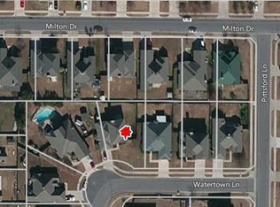 421 Watertown Ln, Arlington, TX 76002