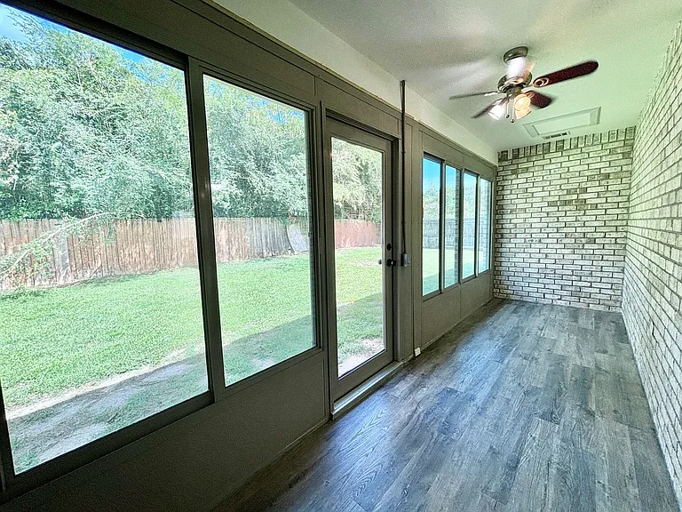 4734 Autumndale Dr — Photo 16