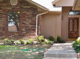 4121 Woodenrail Ln, Irving, TX 75061