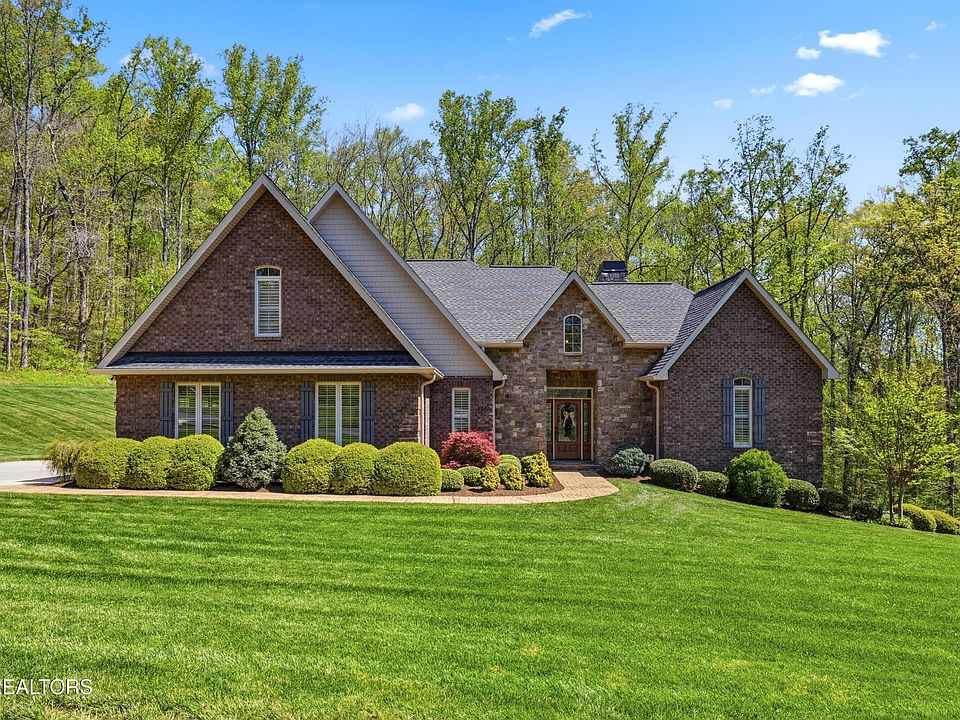 1st image of 134 Mockingbird Hill Ln