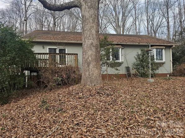 130 Eagles Nest Ln, Statesville, NC 28625