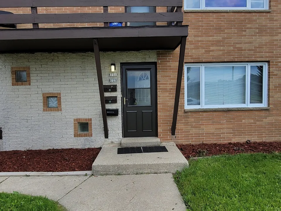 8729 W Thurston Ave #8729
