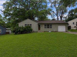 6004 Harris Ave, Raytown, MO 64133