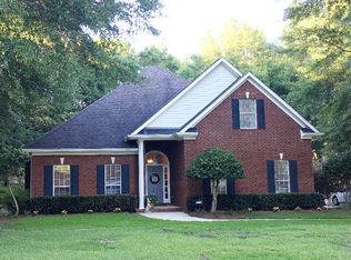 8199 Creekbank Dr, Daphne, AL 36526