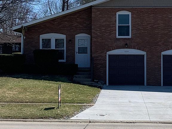 2nd image of 1235 Old Eagle Dr