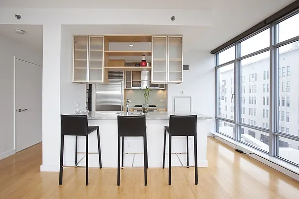 Sold by LG Fairmont Group | media 27