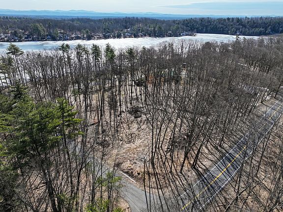 2nd image of 8 Nacy Rd