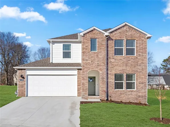 1676 Ridgeview Dr, Springdale, AR 72764