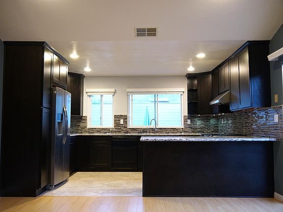 Modern kitchen