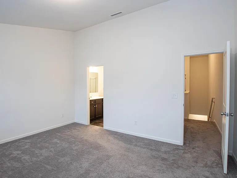 14119 Clayborn St — Photo 9