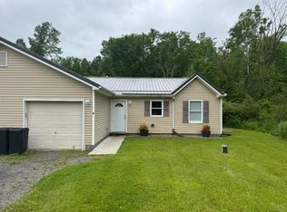 683 Center St W #A-B, Warren, OH 44481