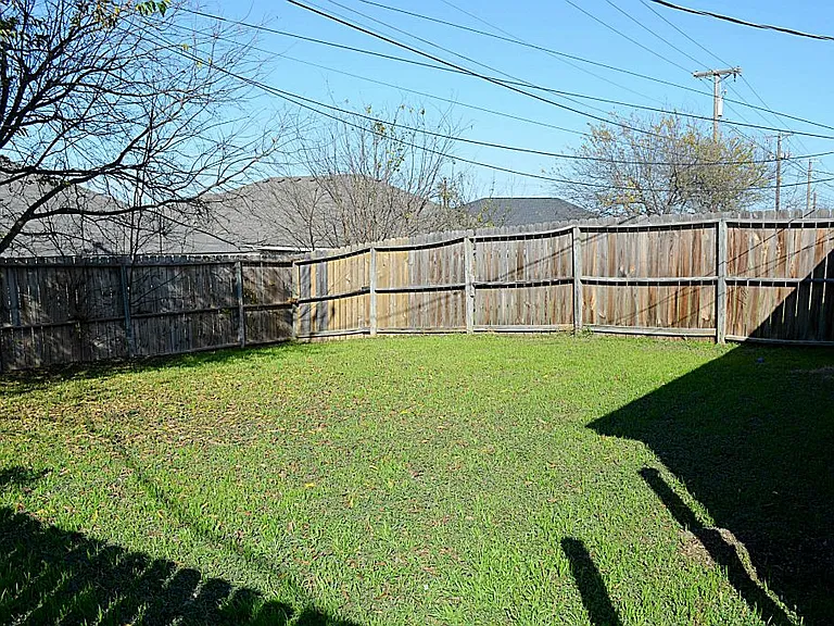 3805 Hitchrock Dr #A — Photo 28