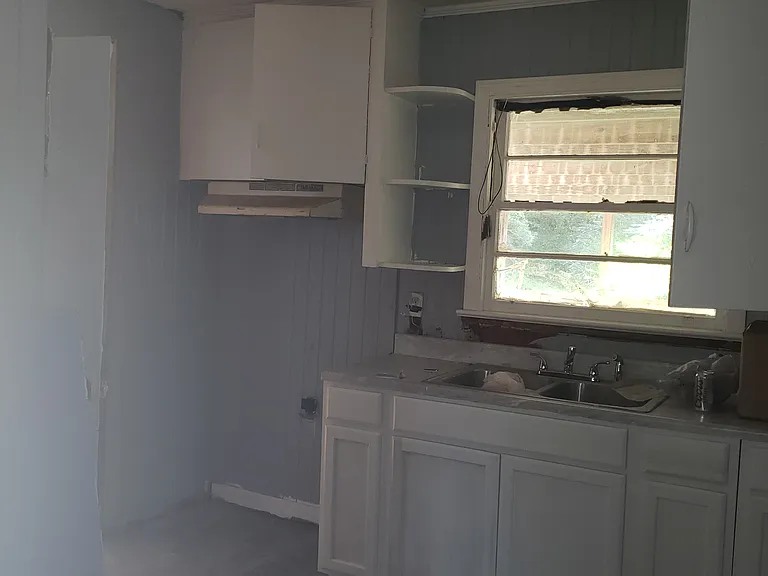 3324 Beatrice Dr — Photo 10