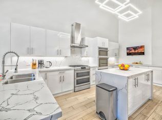 192 S Kavenish Dr, Rancho Mirage, CA 92270