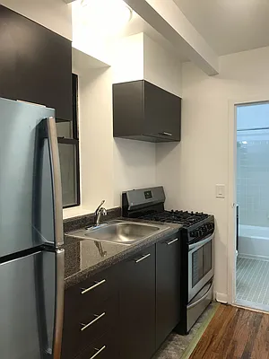 Rented by RC REAL ESTATE OF NEW YORK | media 6