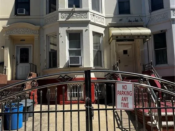 1221 Lincoln Pl, Brooklyn, NY 11213