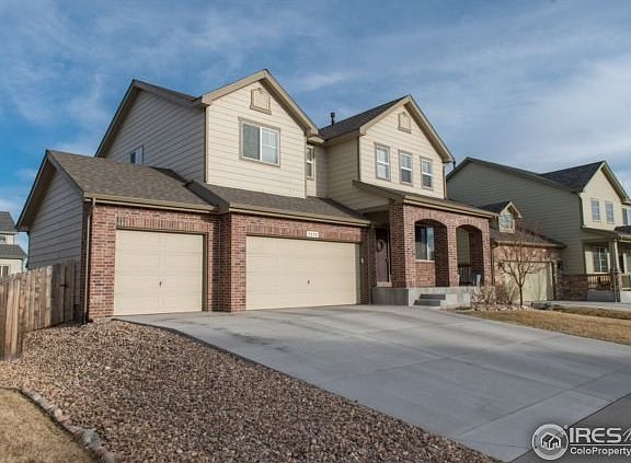 3 car garage