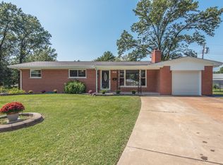 2625 Terri Lee Ct, Saint Louis, MO 63114