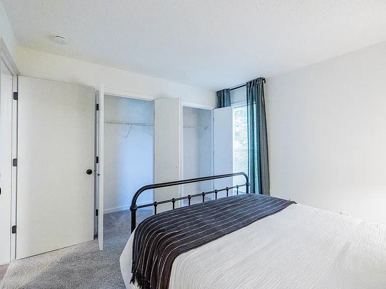 Enclave at North Point — Photo 128