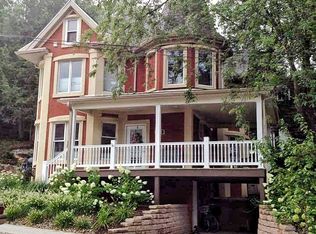 304 Maple Ave, Morgantown, WV 26501