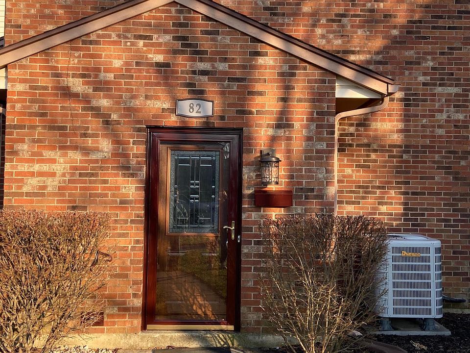 1st image of 82 W Van Lake Dr
