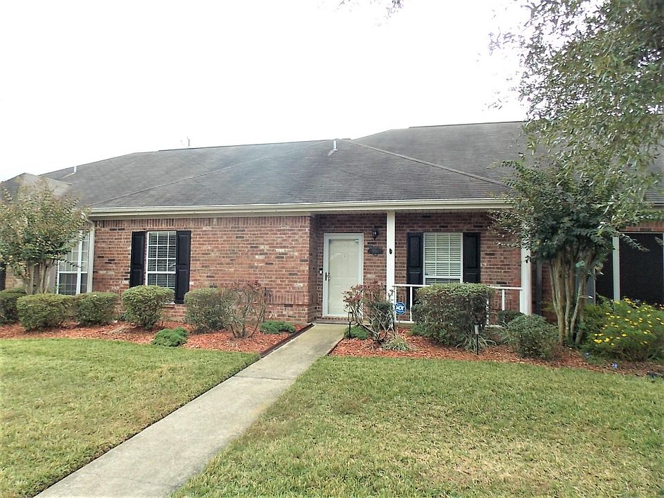 1st image of 7749 Pecan Dr