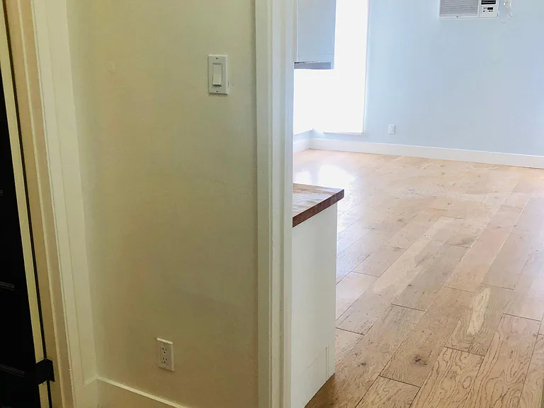 1830 Pennsylvania Ave #2 — Photo 9
