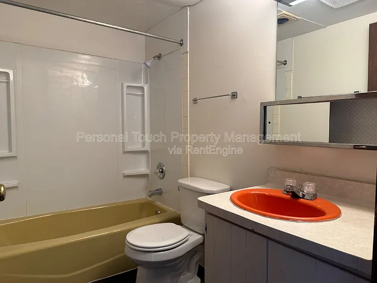 909 Western Rd #9 — Photo 14